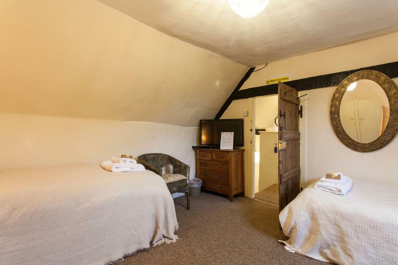 モンマス Inglewood House Bed & Breakfast エクステリア 写真