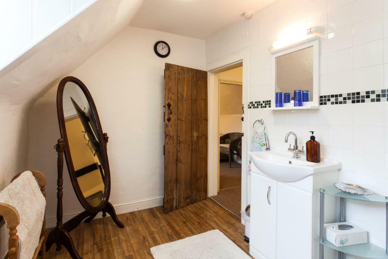 モンマス Inglewood House Bed & Breakfast エクステリア 写真