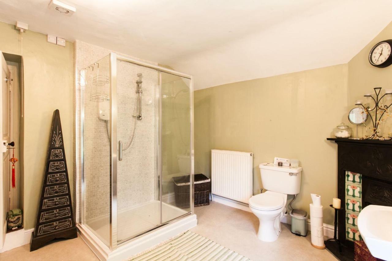 モンマス Inglewood House Bed & Breakfast エクステリア 写真