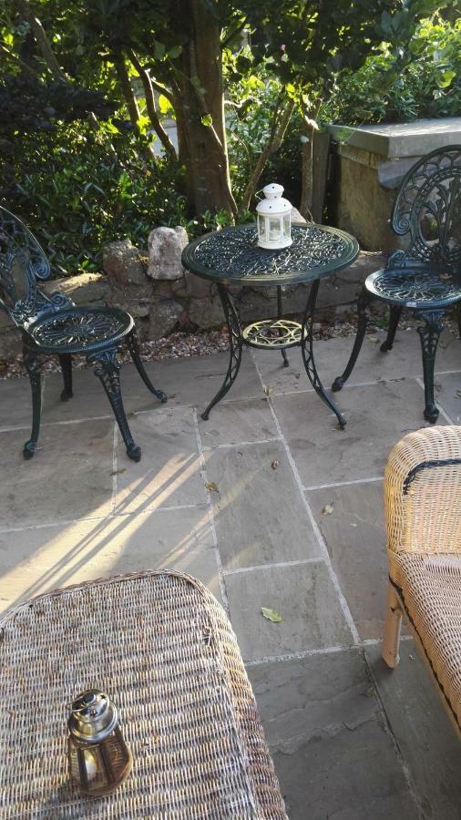 モンマス Inglewood House Bed & Breakfast エクステリア 写真