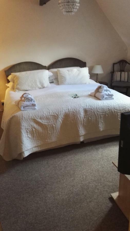 モンマス Inglewood House Bed & Breakfast エクステリア 写真
