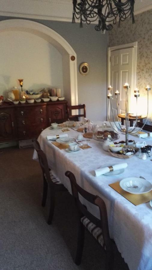 モンマス Inglewood House Bed & Breakfast エクステリア 写真